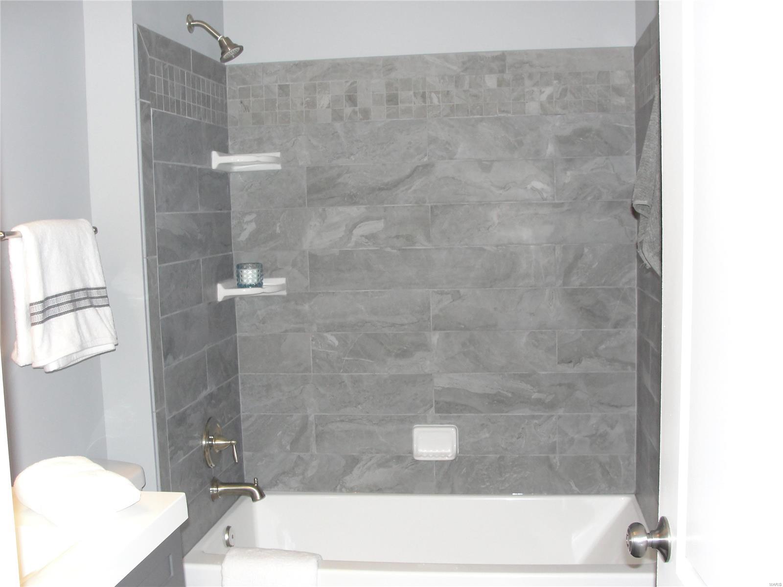 5148 Heege Road Affton, MO 63123 - Photo 10 of 23 Gallery Image 10