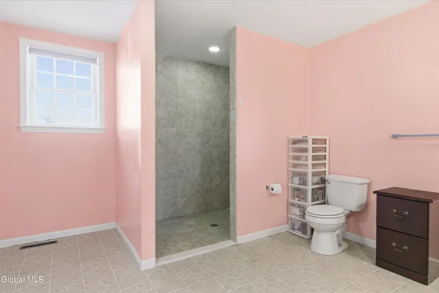 $679,900 | 83 Mott Road, Moreau, NY 12831