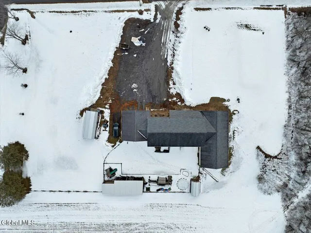 $679,900 | 83 Mott Road, Moreau, NY 12831