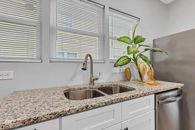 $1,595 | 3628 Birchwood Avenue, Indianapolis, IN 46205