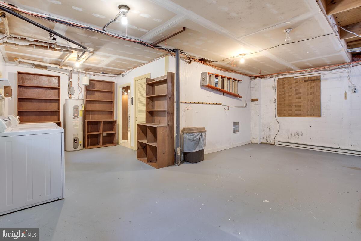2645 Aspen Road Port Republic, MD 20676 - Photo 45 of 51 a view of an empty room with furniture and storage