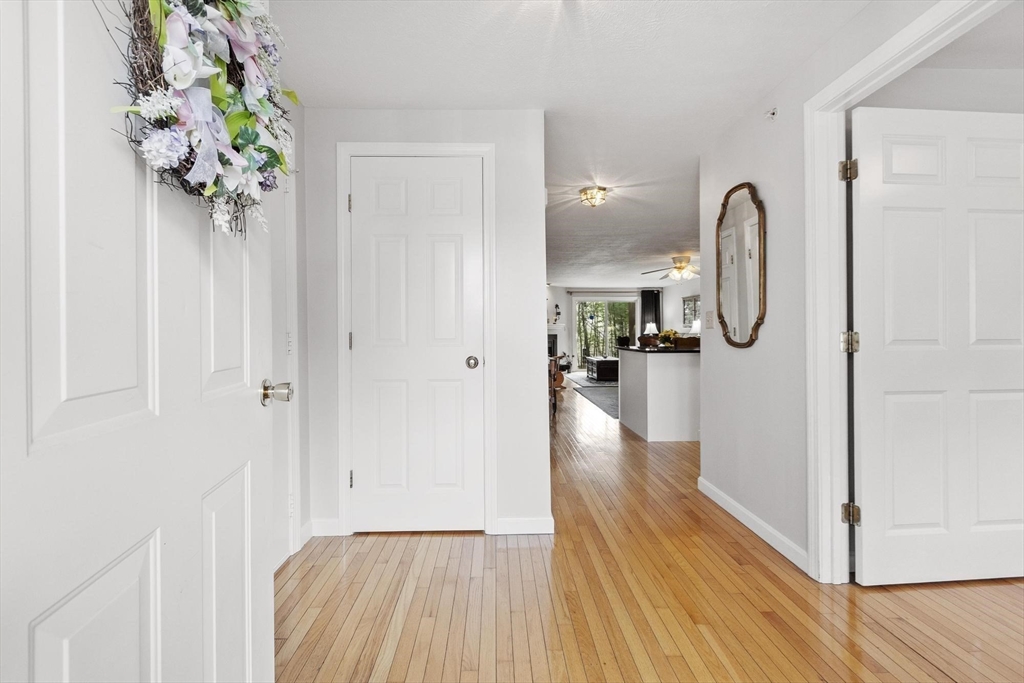 241 Bridle Cross Road, Unit 241 Fitchburg, MA 01420 - Photo 3 of 42