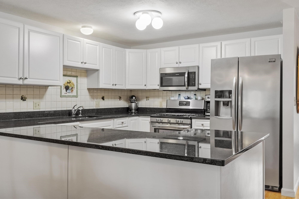 241 Bridle Cross Road, Unit 241 Fitchburg, MA 01420 - Photo 8 of 42