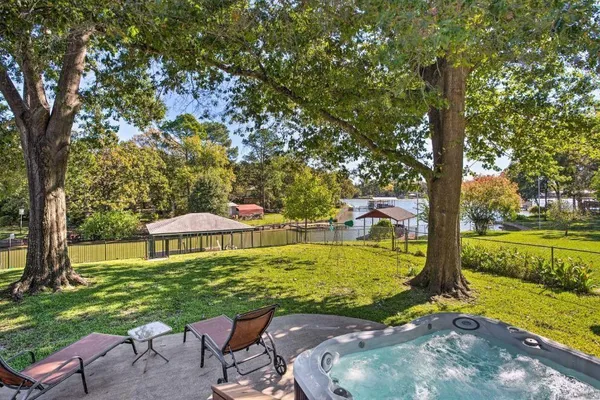 $475,000 | 108 Camino Robles Street, Gun Barrel City, TX 75156