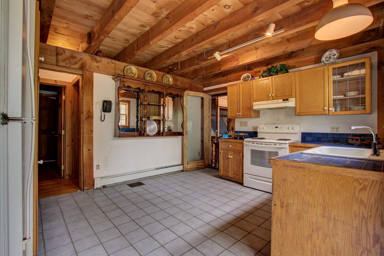 393 Stage Road Nottingham, NH 03291 - Photo 16 of 28 Gallery Image 16