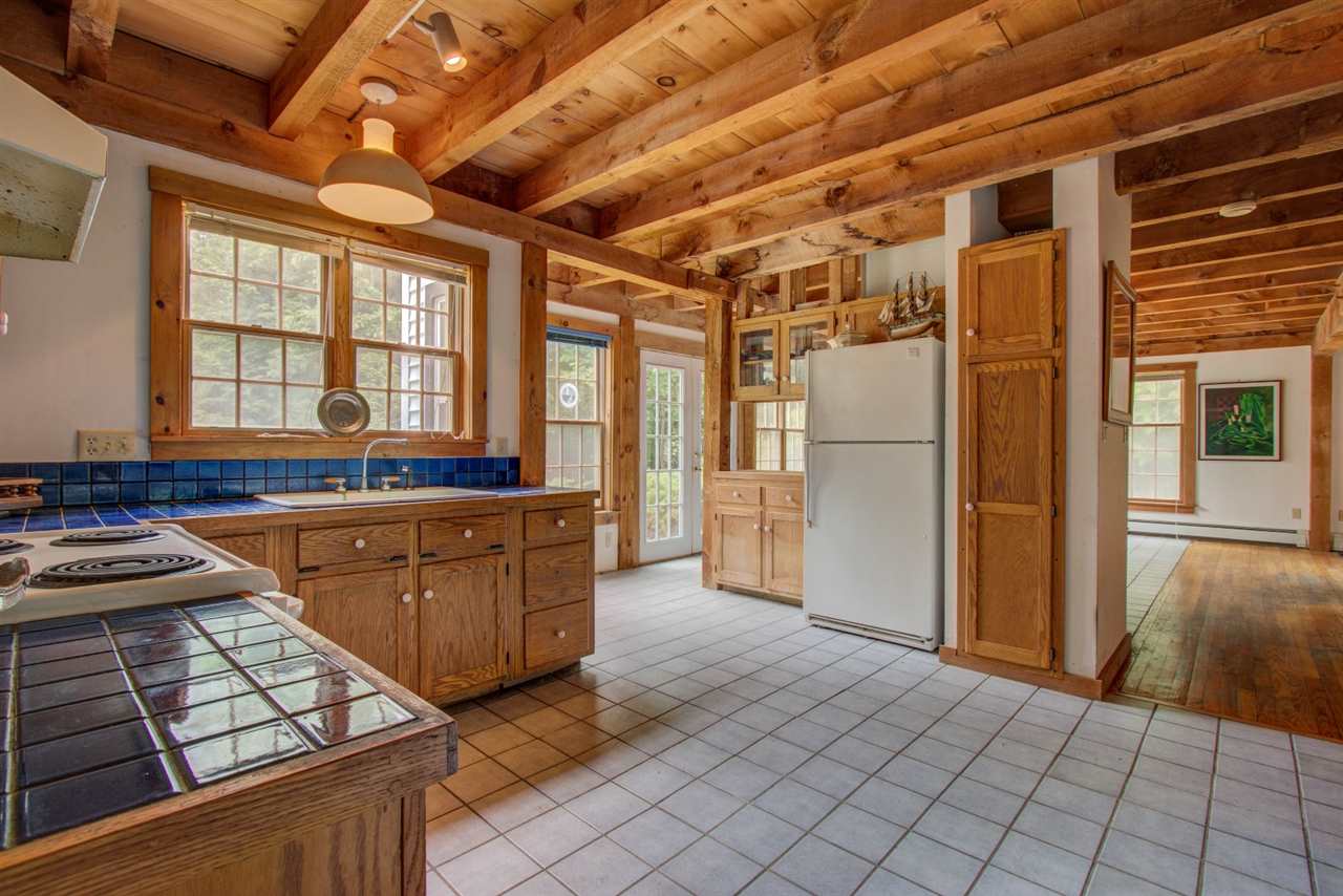 393 Stage Road Nottingham, NH 03291 - Photo 17 of 28 Gallery Image 17