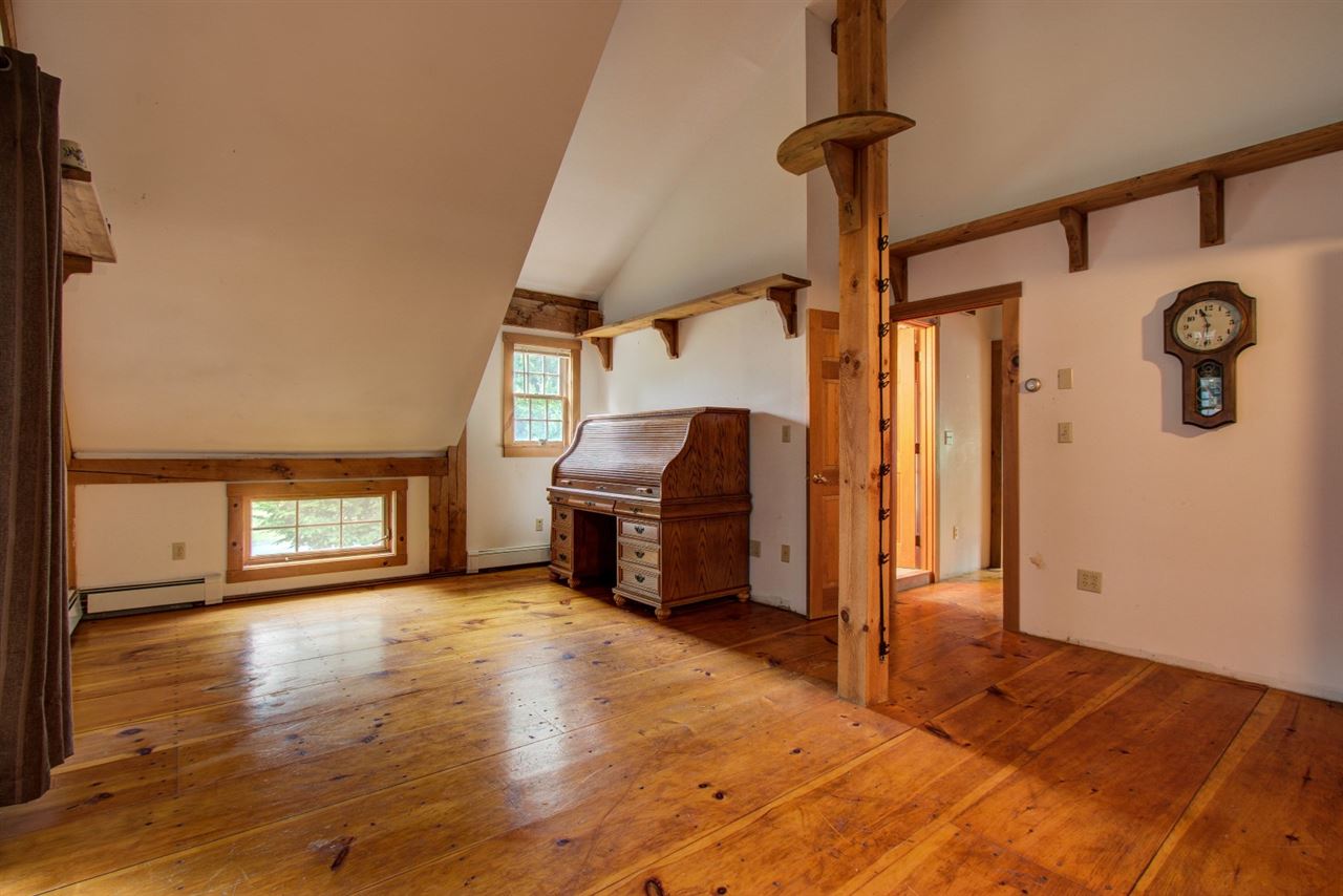 393 Stage Road Nottingham, NH 03291 - Photo 24 of 28 Gallery Image 24