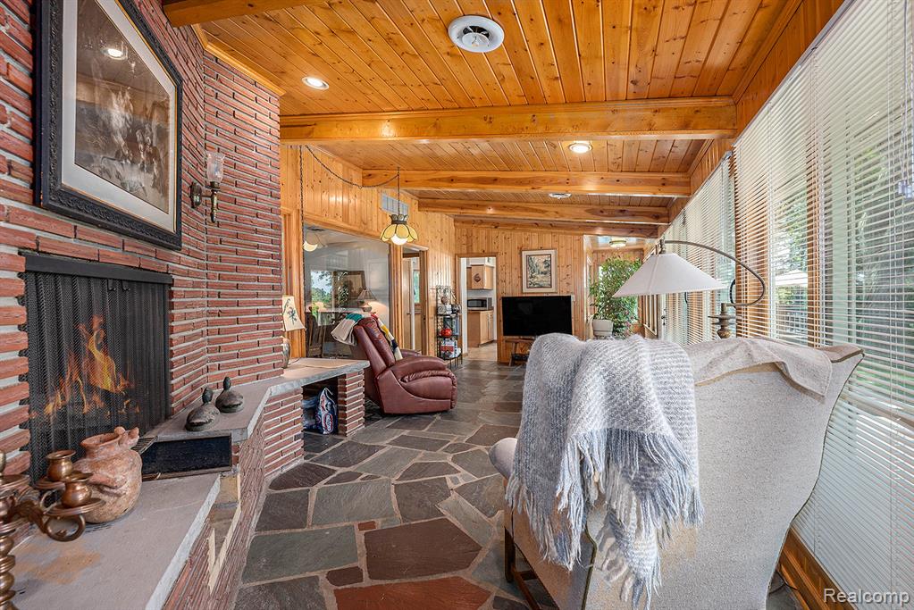 6400 North Rochester Road Rochester Hills, MI 48306 - Photo 13 of 51
