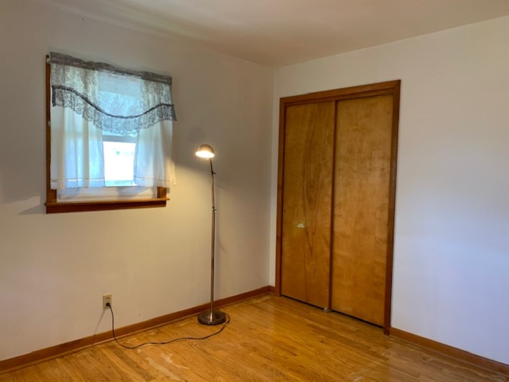 7718 Deerfield Road Loves Park, IL 61111 - Photo 8 of 17 Gallery Image 8