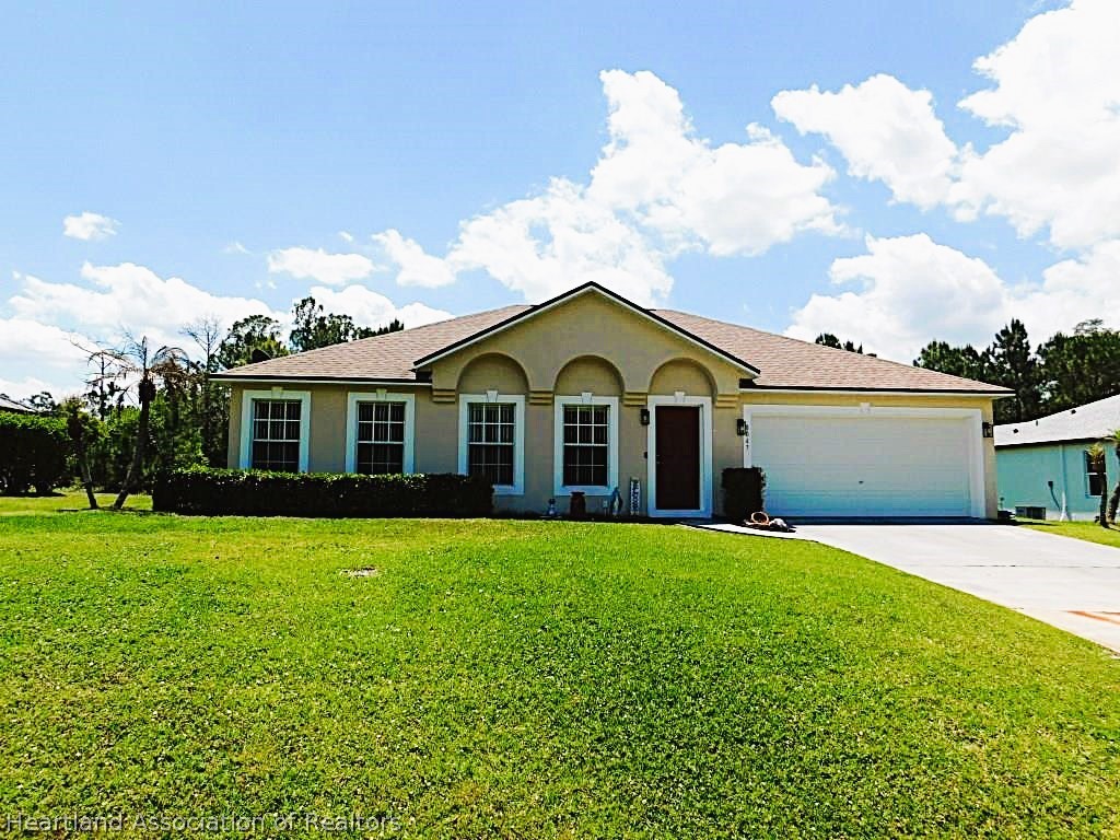 8047 Ancha Street Sebring, FL 33872 - Photo 2 of 50