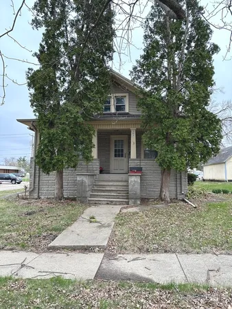 $115,000 | 303 South Pleasant Street, Princeton, IL 61356