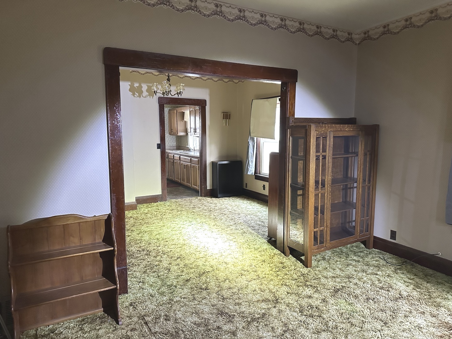 303 South Pleasant Street Princeton, IL 61356 - Photo 12 of 20 an empty room with a door