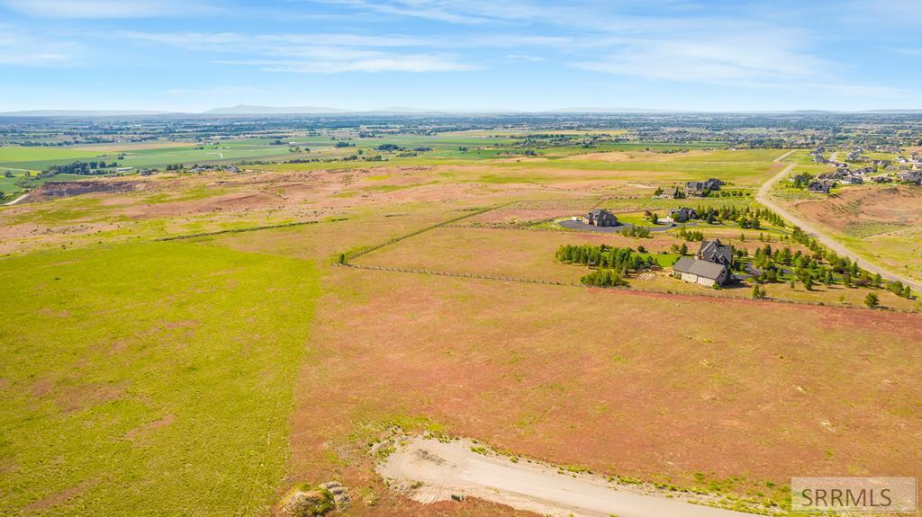 4631 East Cast Iron Road Idaho Falls, ID 83406 - Photo 13 of 18