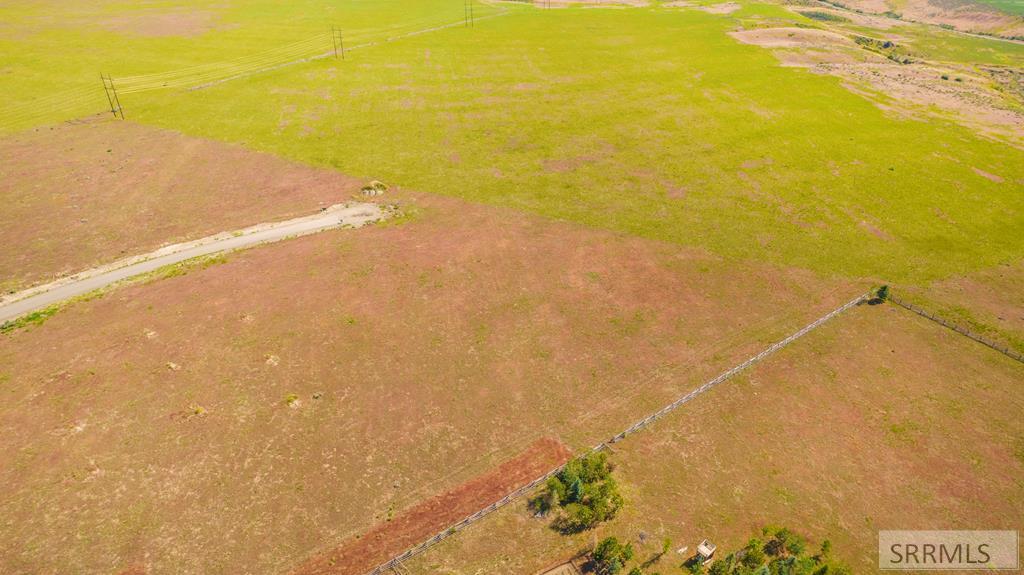 4631 East Cast Iron Road Idaho Falls, ID 83406 - Photo 15 of 18