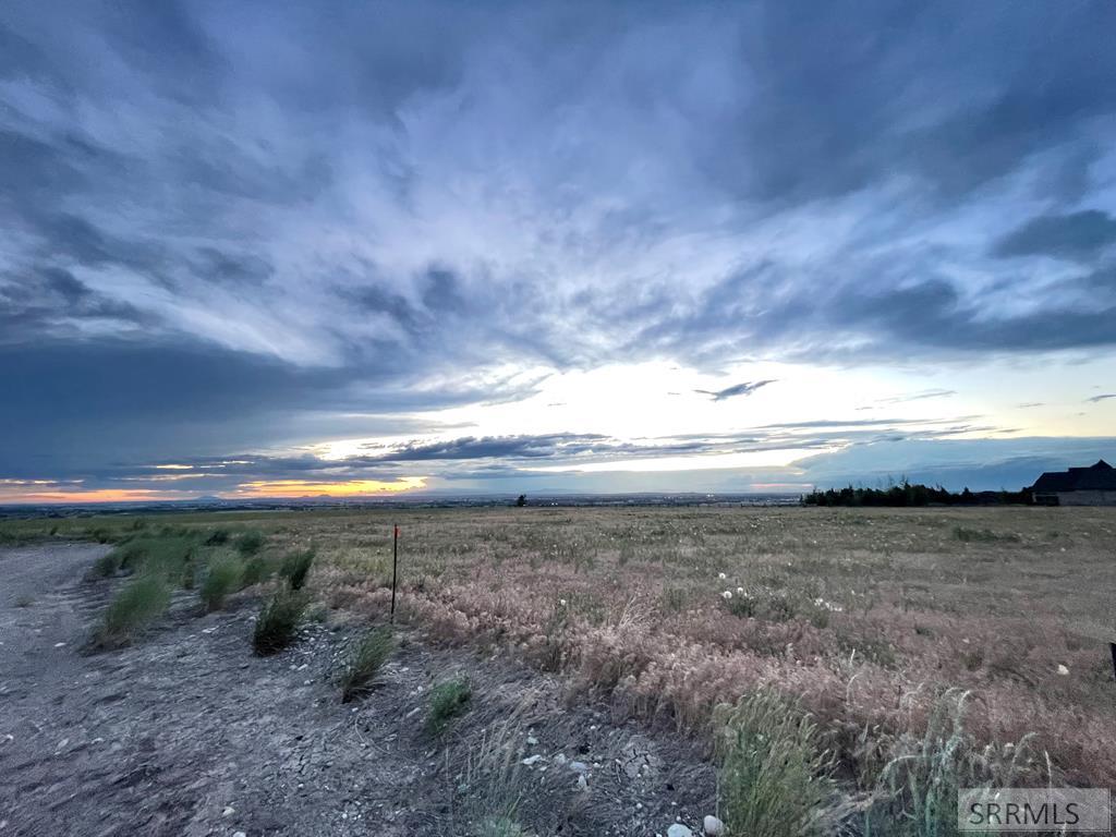 4631 East Cast Iron Road Idaho Falls, ID 83406 - Photo 6 of 18