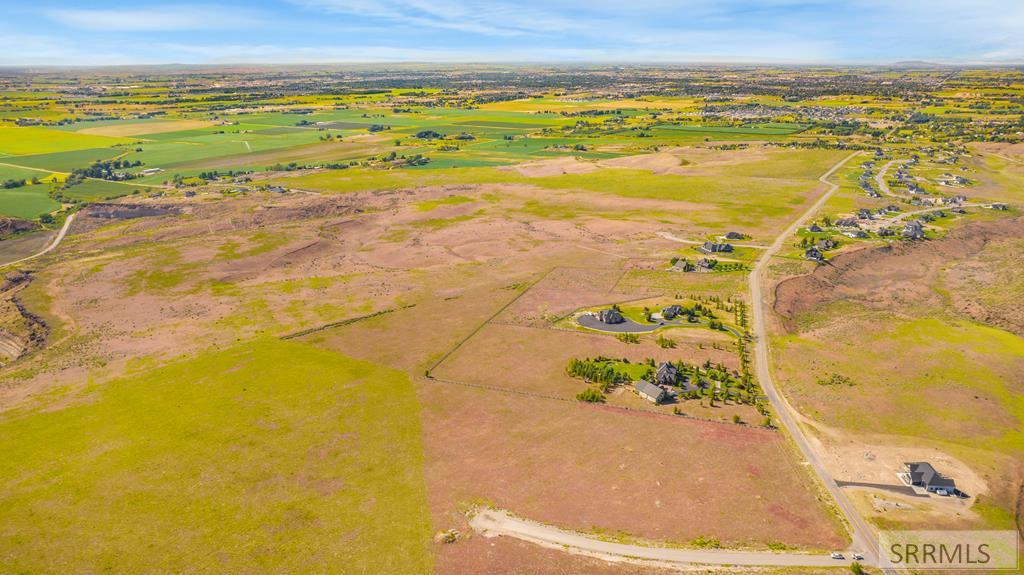 4631 East Cast Iron Road Idaho Falls, ID 83406 - Photo 9 of 18