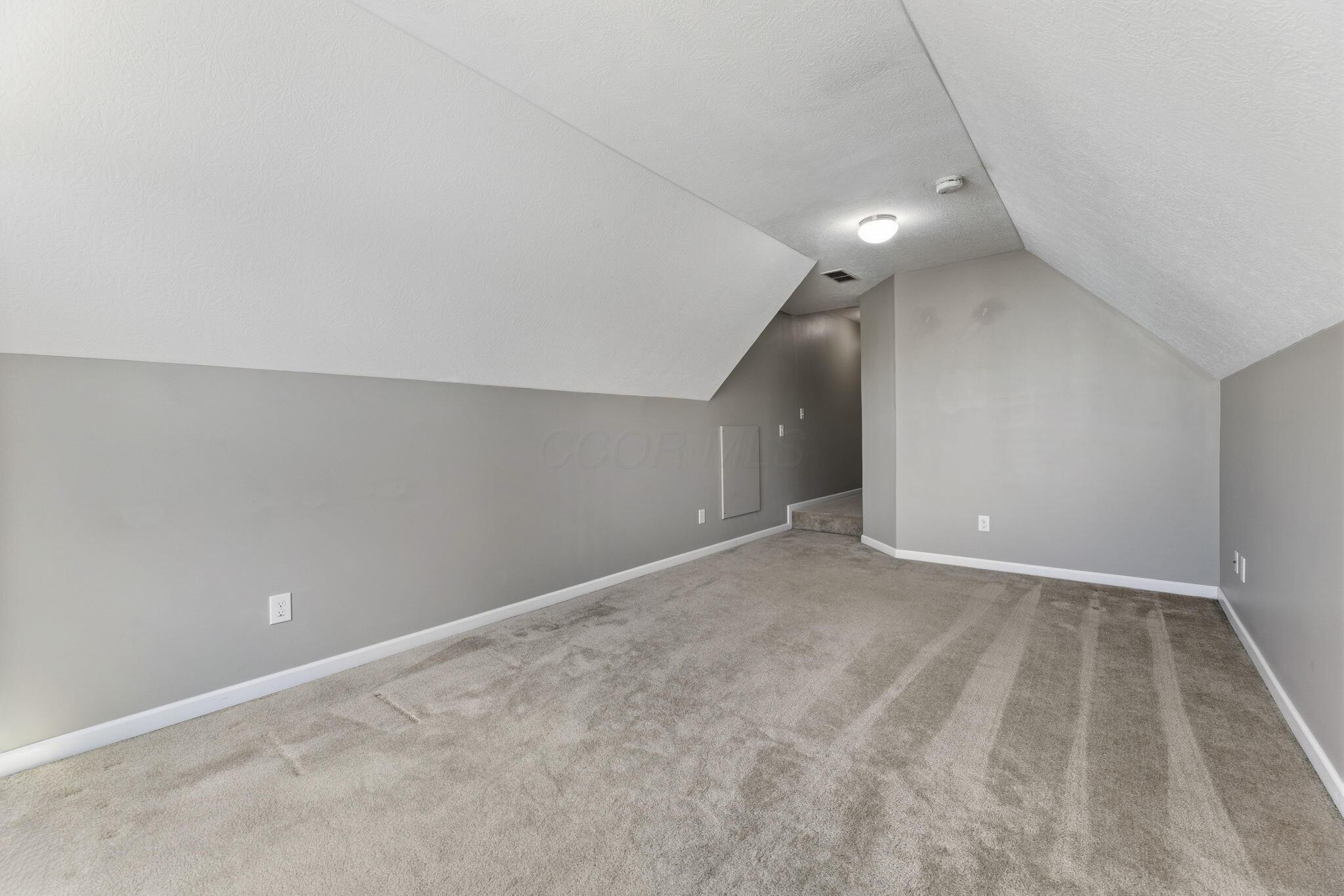 5633 Renner Road Columbus, OH 43228 - Photo 31 of 39 Bonus Room