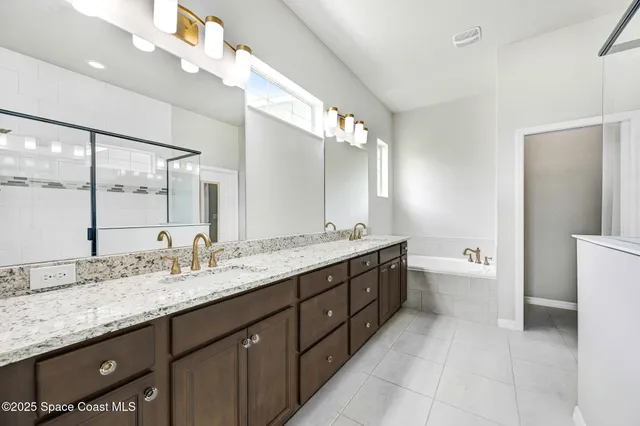 $2,700 | 8117 Tethys Court, Melbourne, FL 32940