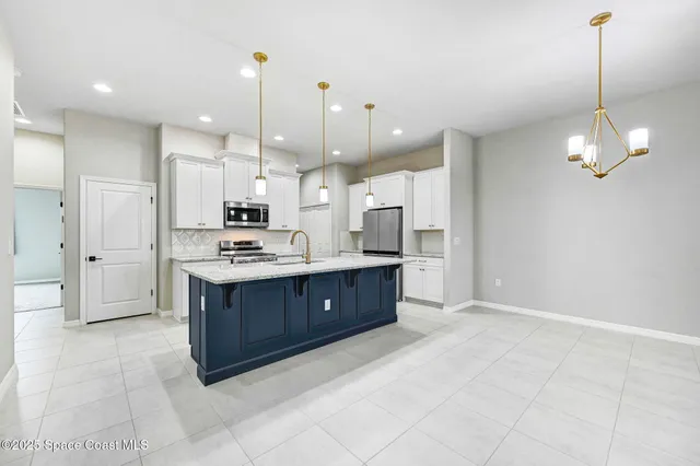 $2,700 | 8117 Tethys Court, Melbourne, FL 32940