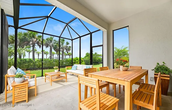 a view of outdoor space yard and patio
