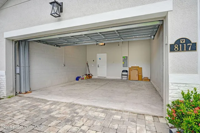 $2,700 | 8117 Tethys Court, Melbourne, FL 32940