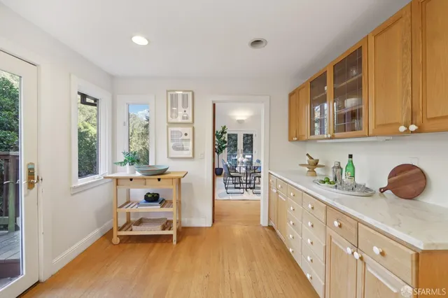 $1,095,000 | 6891 Pinehaven Road, Oakland, CA 94611