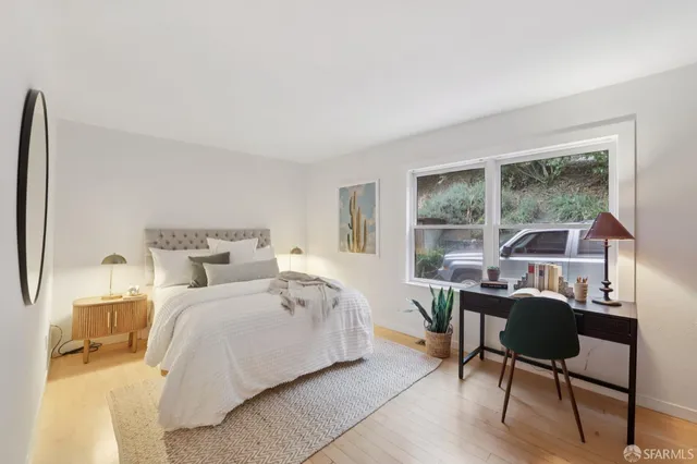 $1,095,000 | 6891 Pinehaven Road, Oakland, CA 94611