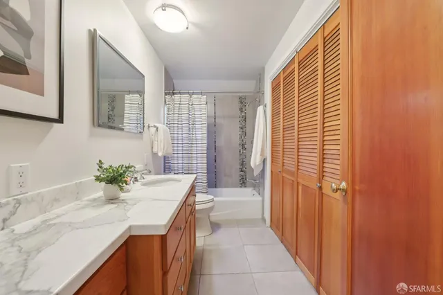 $1,095,000 | 6891 Pinehaven Road, Oakland, CA 94611