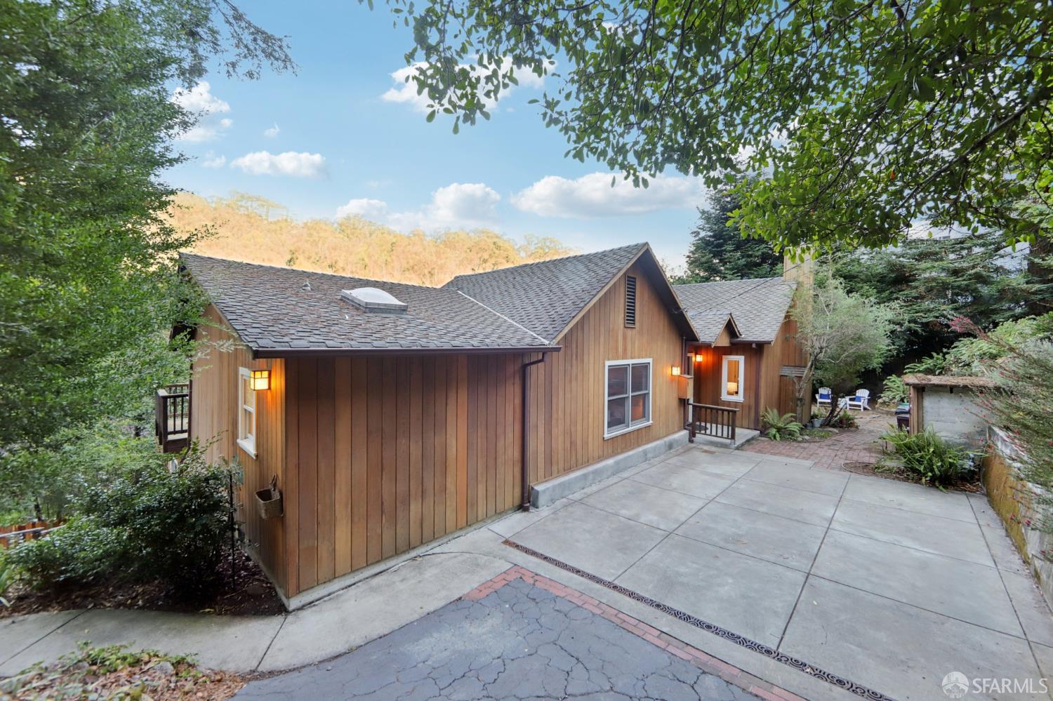 6891 Pinehaven Road Oakland, CA 94611 - Photo 30 of 65