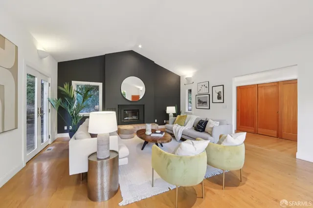 $1,095,000 | 6891 Pinehaven Road, Oakland, CA 94611