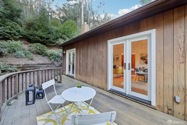 $1,095,000 | 6891 Pinehaven Road, Oakland, CA 94611