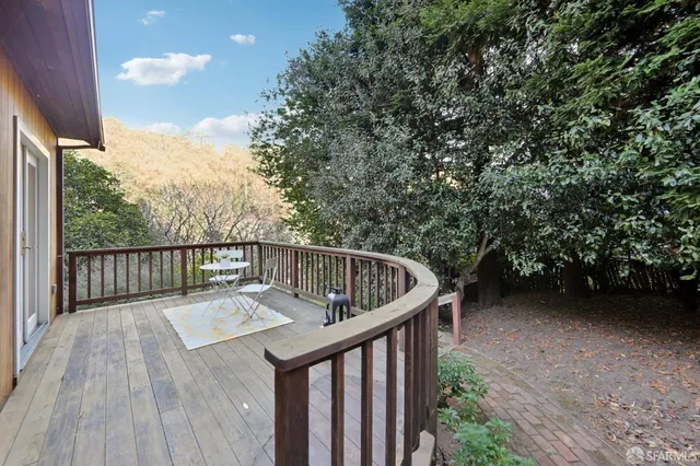 $1,095,000 | 6891 Pinehaven Road, Oakland, CA 94611