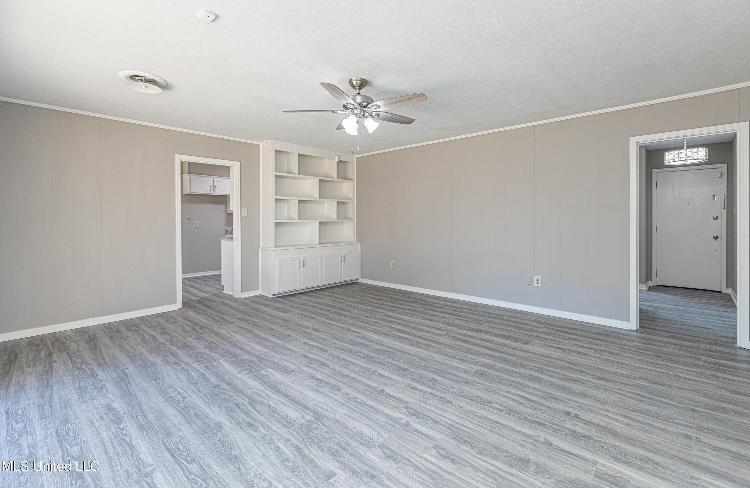 1921 Springridge Drive Jackson, MS 39211 - Photo 20 of 39 E37C97C6-A3F5-43BC-9794-64C4150D74DA