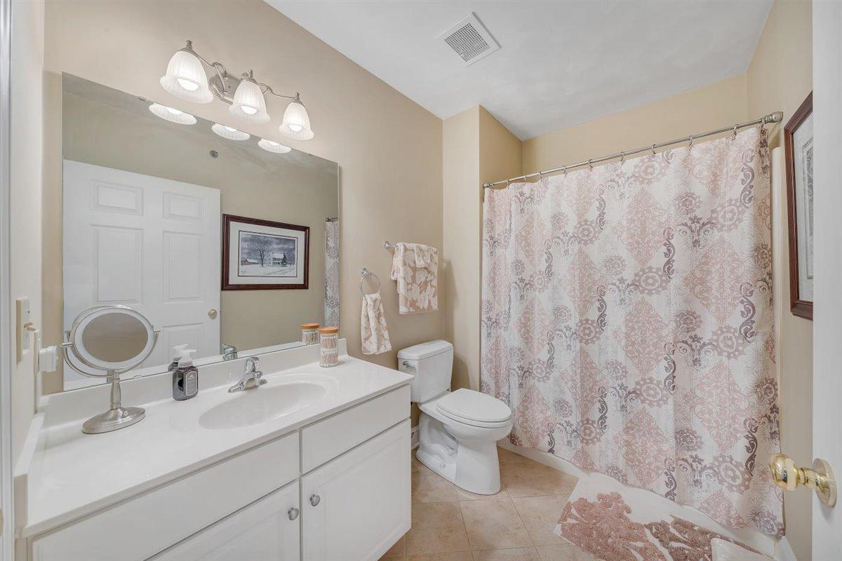 4444 Pheasant Ridge Road, Unit 104 Roanoke, VA 24014 - Photo 18 of 26 19-Rapidimagery-4683