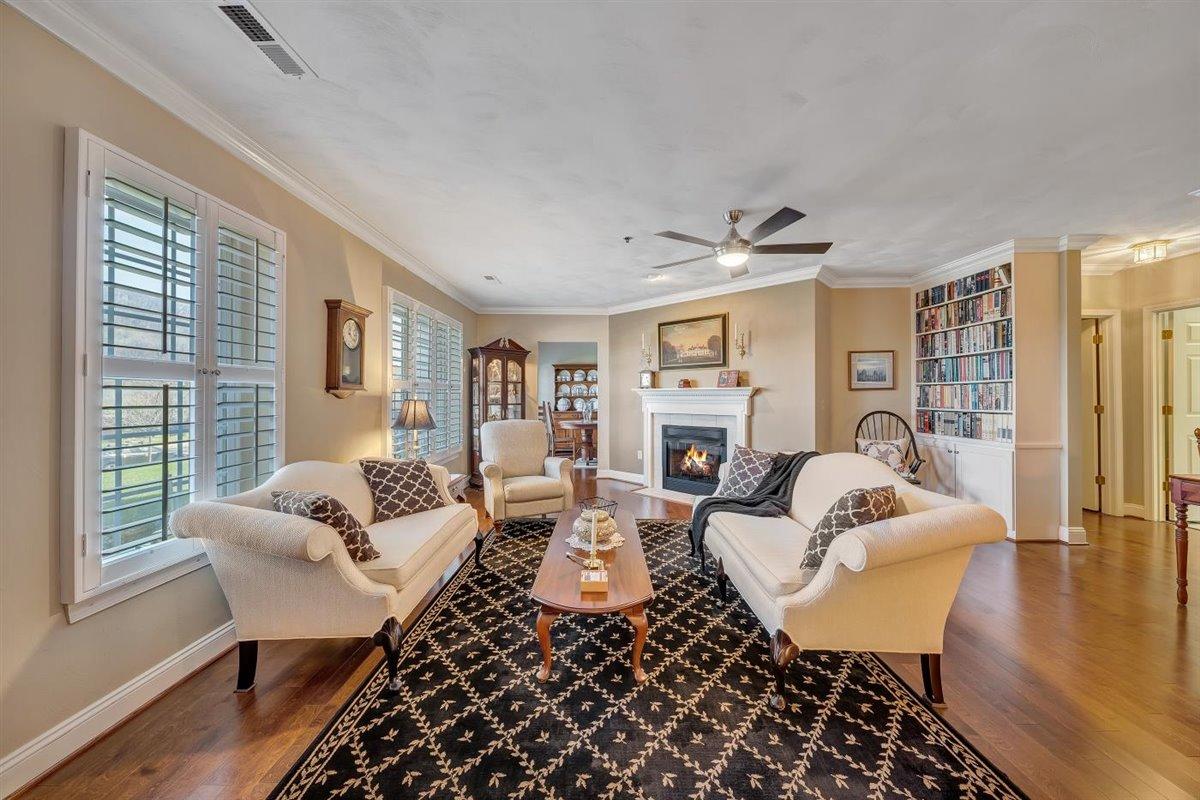 4444 Pheasant Ridge Road, Unit 104 Roanoke, VA 24014 - Photo 4 of 26 05-Rapidimagery-4692