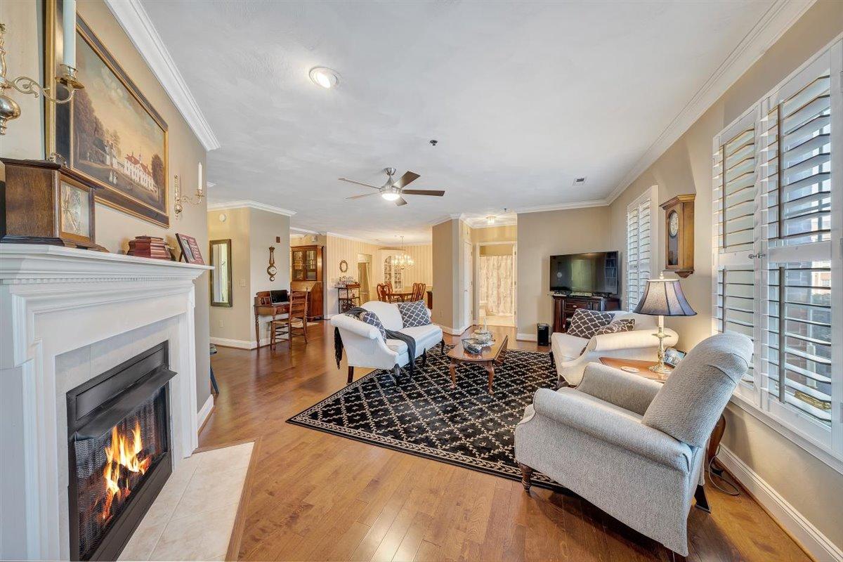 4444 Pheasant Ridge Road, Unit 104 Roanoke, VA 24014 - Photo 5 of 26 06-Rapidimagery-4691