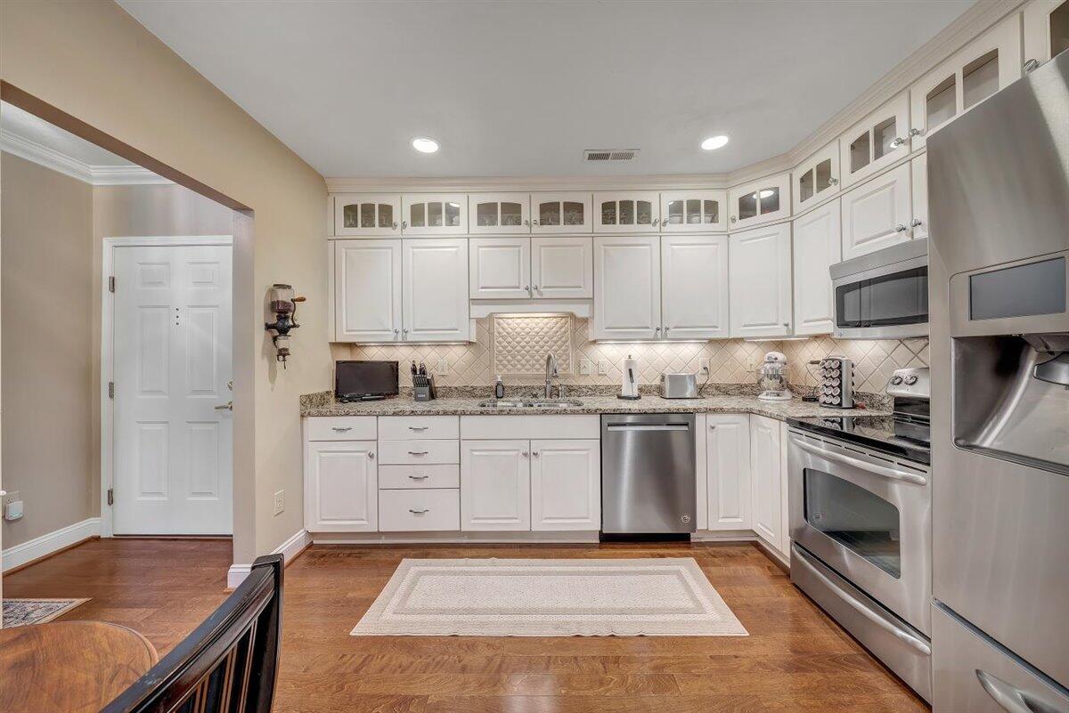 4444 Pheasant Ridge Road, Unit 104 Roanoke, VA 24014 - Photo 10 of 26 11-Rapidimagery-4697