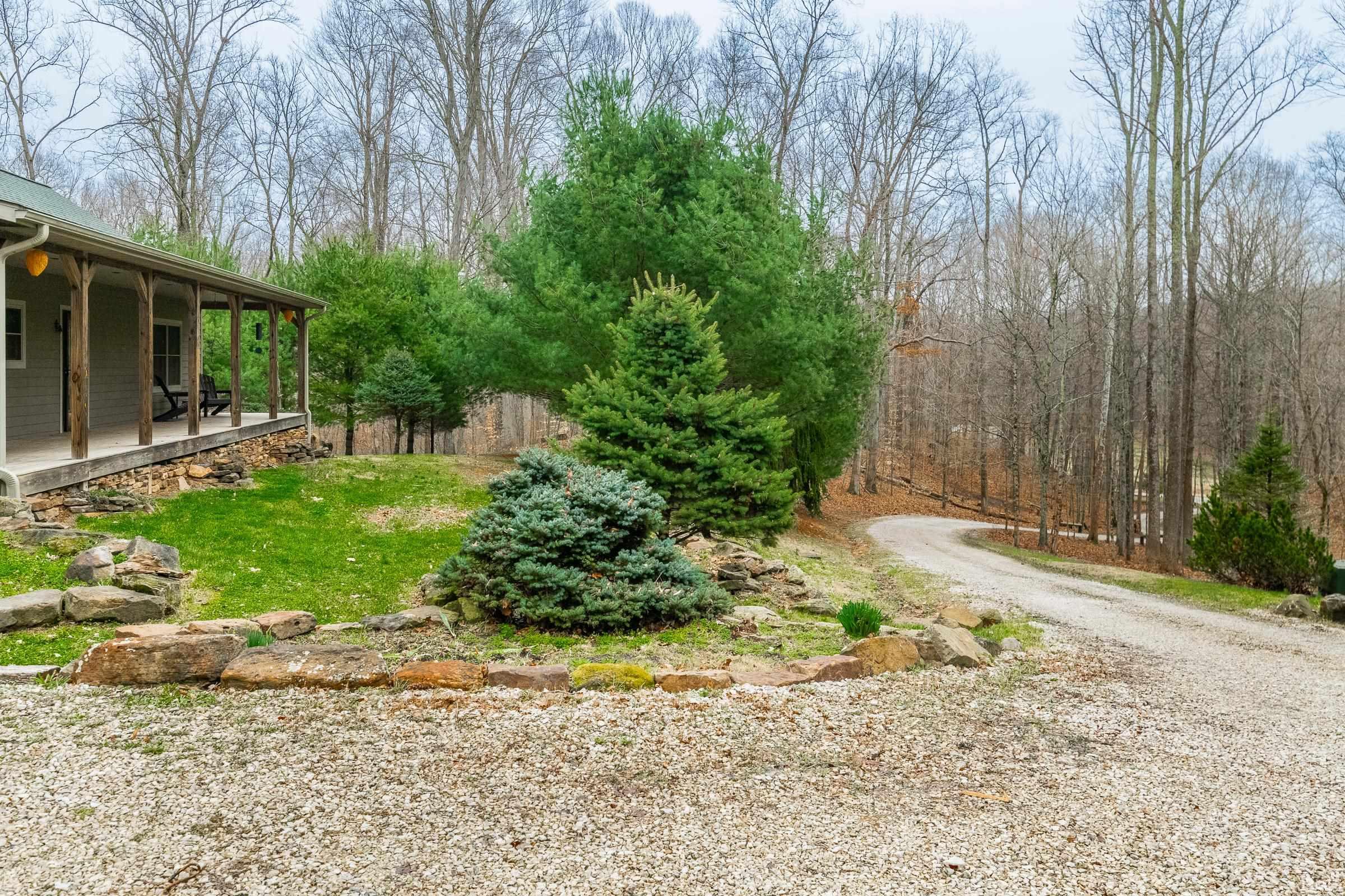 7061 Switchboard Road Spencer, IN 47460 - Photo 4 of 33