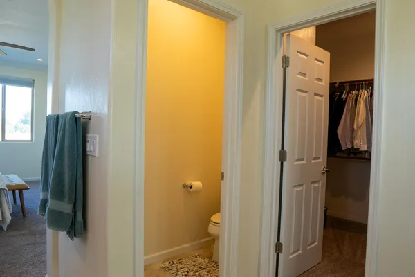 $515,000 | 470 Daphne Lane, Lemoore, CA 93245