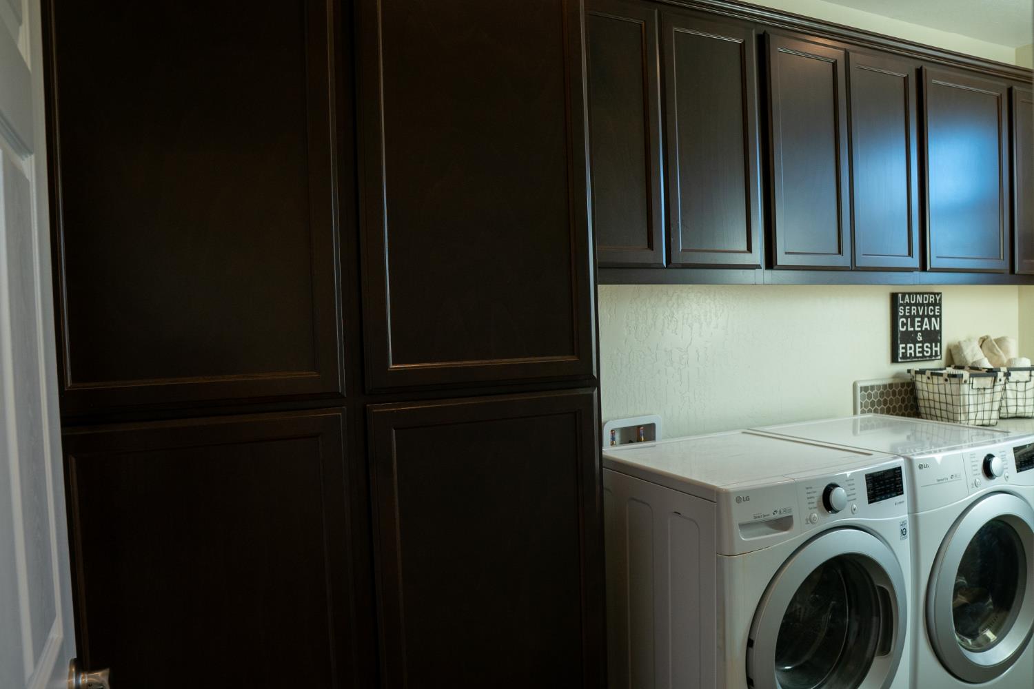 470 Daphne Lane Lemoore, CA 93245 - Photo 63 of 86