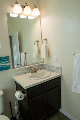 $550,000 | 470 Daphne Lane, Lemoore, CA 93245