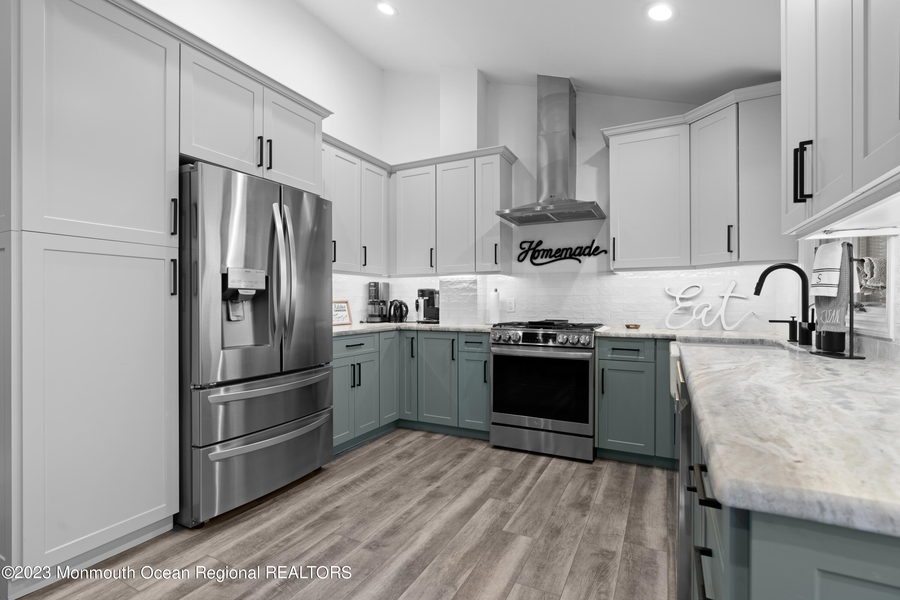 833 Poole Avenue Hazlet, NJ 07730 - Photo 12 of 30 833 Poole Ave-30