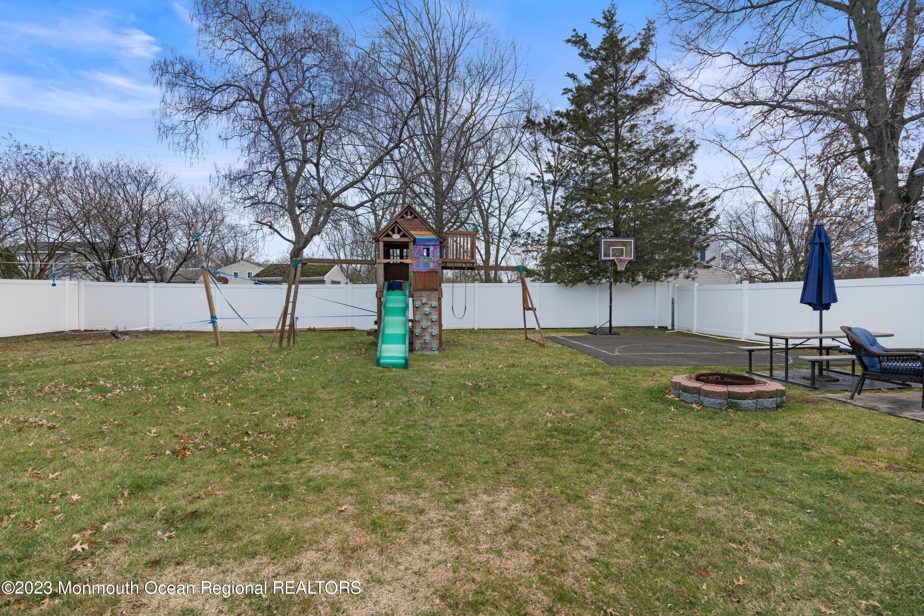 833 Poole Avenue Hazlet, NJ 07730 - Photo 19 of 30 833 Poole Ave-8