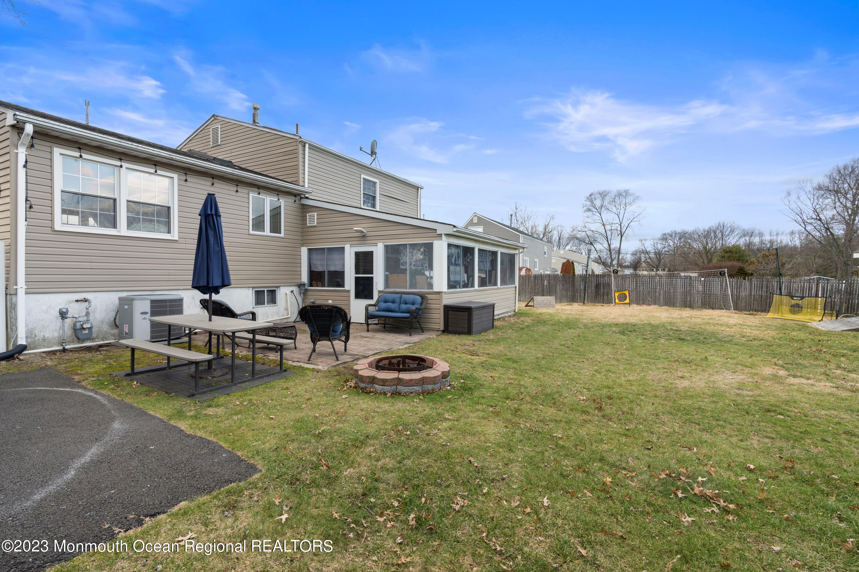 833 Poole Avenue Hazlet, NJ 07730 - Photo 21 of 30 833 Poole Ave-13