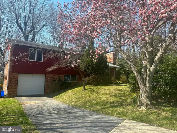 $4,490 | 6327 Tone Court, Bethesda, MD 20817