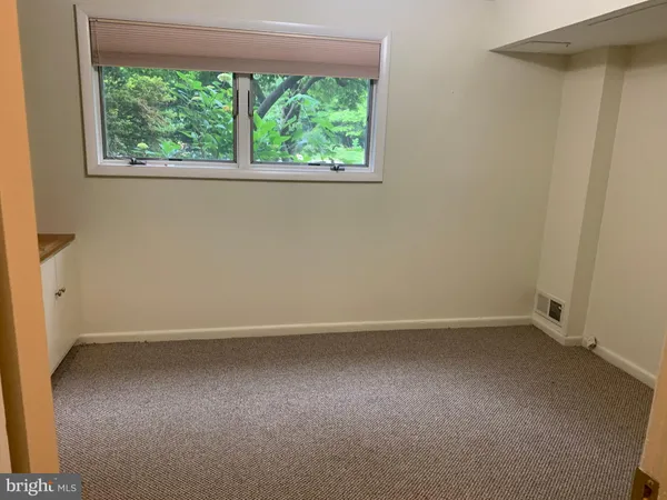 $4,490 | 6327 Tone Court, Bethesda, MD 20817