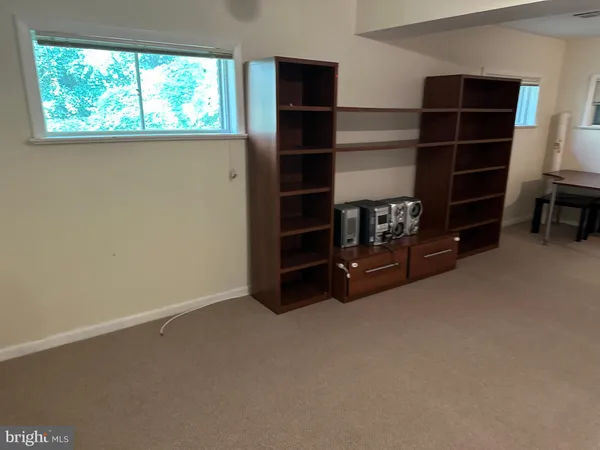 $4,490 | 6327 Tone Court, Bethesda, MD 20817