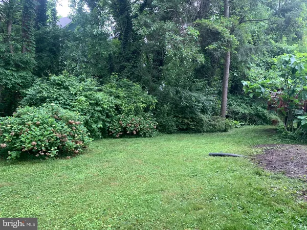 $4,490 | 6327 Tone Court, Bethesda, MD 20817
