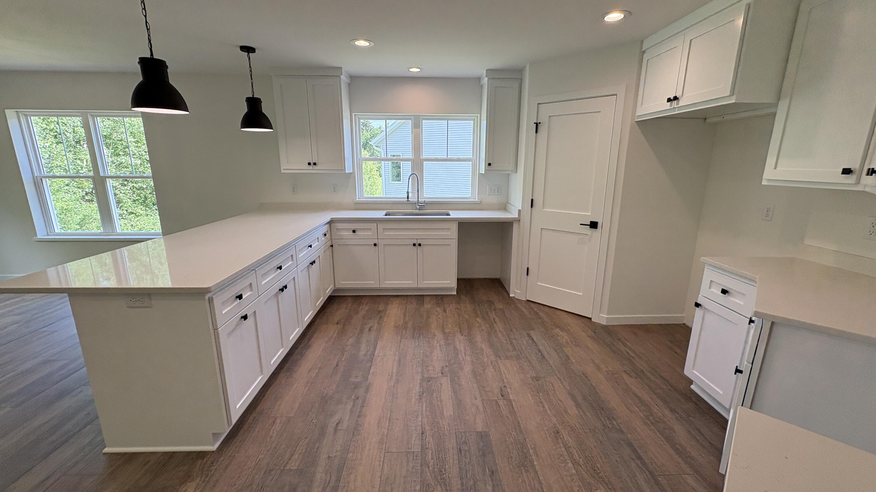 269 Cardinal Drive Sullivan, WI 53178 - Photo 11 of 41 Kitchen 4