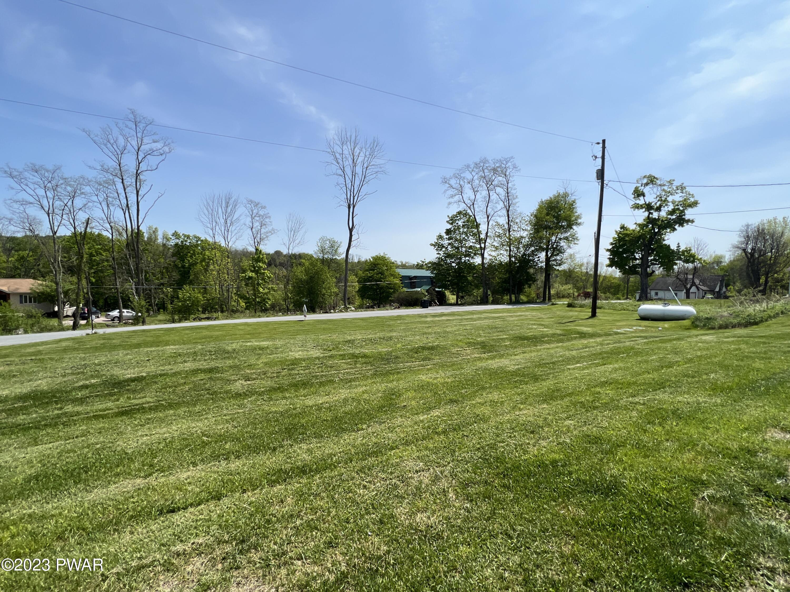 165 Fords Road Honesdale, PA 18431 - Photo 4 of 39